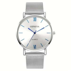 ساعة معدنية فضي